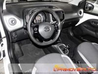 usata Toyota Aygo Connect 1.0 VVT-i 72 CV 5 porte x-play