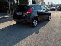 Usata Ford Fiesta Titanium 92 CV (67 kW) 2010 Nero Utilitaria