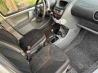 Usata Toyota Aygo 68 CV (50 kW) 2008 Grigio Utilitaria