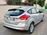 Usata Ford Focus 95 CV (69 kW) 2015 Grigio Berlina
