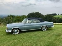 Usata Mercedes 300 SE 170 CV (125 kW) 1966 Blu Cabrio