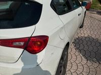 Usata Alfa Romeo Giulietta Distinctive 109 CV (80 kW) 2012 Bianco Utilitaria