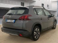 Usata Peugeot 2008 82 CV (60 kW) 2016 Grigio SUV