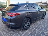 Usata Alfa Romeo Stelvio Executive 210 CV (154 kW) 2018 Gray SUV