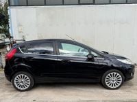 Usata Ford Fiesta Titanium 82 CV (60 kW) 2009 Nero Utilitaria