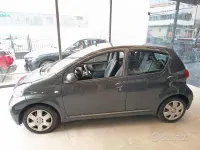 Usata Toyota Aygo 68 CV (50 kW) 2010 Nero Utilitaria