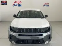 Nuova Jeep Avenger Summit 100 CV (73 kW) 2026 Grigio SUV