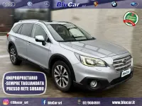 Usata Subaru Outback 150 CV (110 kW) 2017 Argento Station wagon