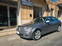 Usata Mercedes C220 Avantgarde 170 CV (125 kW) 2008 Grigio Berlina