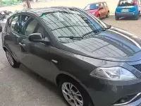 Usata Lancia Ypsilon 60 CV (44 kW) 2016 Grigio Utilitaria