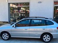 Usata Kia Rio EX 97 CV (71 kW) 2006 Argento Berlina