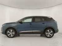 Usata Peugeot 3008 Allure 131 CV (96 kW) 2023 Blu SUV