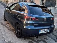 Usata Seat Ibiza 101 CV (74 kW) 2004 Grigio Utilitaria