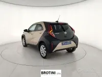 Usata Toyota Aygo X Trend 72 CV (52 kW) 2022 Bronzo SUV
