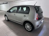Usata VW up! move up! 65 CV (47 kW) 2022 Argento Utilitaria
