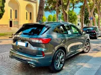 Usata Ford Kuga ST-Line 120 CV (88 kW) 2022 Grigio SUV