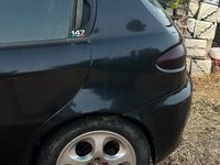 Usata Alfa Romeo 147 120 CV (88 kW) 2008 Nero Utilitaria