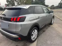 Usata Peugeot 3008 150 CV (110 kW) 2019 Grigio SUV