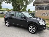 Usata Nissan Qashqai Acenta 115 CV (84 kW) 2009 Blu SUV