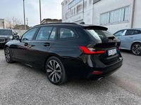 Usata BMW 318 149 CV (109 kW) 2021 Nero Station wagon