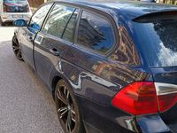 usata BMW 2000 TD touring serieMsport