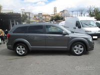 Usata Fiat Freemont Lounge 170 CV (125 kW) 2012 Grigio SUV