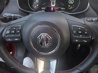 Usata MG ZS 116 CV (85 kW) 2024 Rosso SUV