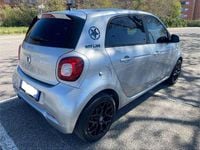 Usata Smart ForFour Superpassion 71 CV (52 kW) 2019 Argento Utilitaria