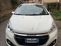 Usata Peugeot 208 Active 75 CV (55 kW) 2018 Bianco Utilitaria