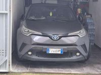 Usata Toyota C-HR Lounge 98 CV (72 kW) 2017 SUV