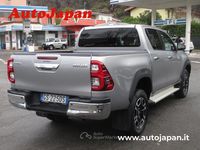 Usata Toyota HiLux Executive 204 CV (150 kW) 2023 Argento Pick-up