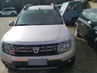 Usata Dacia Duster Lauréate 109 CV (80 kW) 2015 Grigio SUV