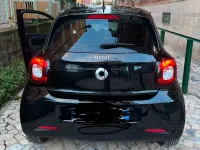Usata Smart ForFour 75 CV (55 kW) 2015 Nero Utilitaria
