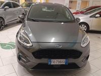 Usata Ford Fiesta ST-Line 120 CV (88 kW) 2018 Grigio Utilitaria