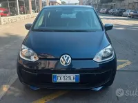 Usata VW up! Move 60 CV (44 kW) 2014 Bluazzurro Utilitaria