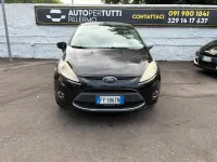 Usata Ford Fiesta Titanium 95 CV (69 kW) 2009 Viola Berlina