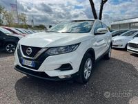 Usata Nissan Qashqai N-Connecta 140 CV (102 kW) 2019 Bianco SUV