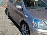 Usata Toyota Yaris 105 CV (77 kW) 2025 Marrone Utilitaria