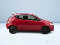 Usata Lancia Ypsilon S 69 CV (50 kW) 2018 Rosso metallizzato Utilitaria
