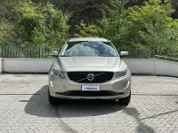 Usata Volvo XC60 150 CV (110 kW) 2016 Beige SUV