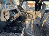 Usata Land Rover Defender 113 CV (83 kW) 1995 SUV