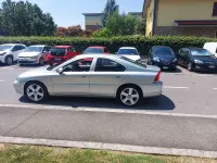 Usata Volvo S60 140 CV (102 kW) 2008 Argento Berlina