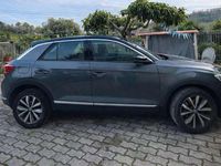 Usata VW T-Roc Style 116 CV (85 kW) 2018 Grigio SUV