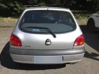 Usata Ford Fiesta Ghia 75 CV (55 kW) 2001 Grigio Utilitaria
