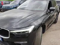 Usata Volvo XC60 Momentum 197 CV (144 kW) 2022 Nero SUV