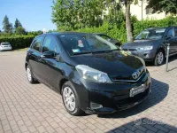 Usata Toyota Yaris Active 69 CV (50 kW) 2012 Nero Utilitaria