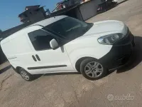 Usata Fiat Doblò 105 CV (77 kW) 2016 Bianco Monovolume