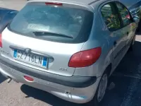 Usata Peugeot 206 60 CV (44 kW) 2002 Grigio Berlina
