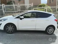 Usata Ford Fiesta Titanium 75 CV (55 kW) 2020 Bianco Utilitaria