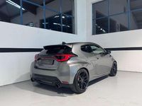 Usata Toyota Yaris 280 CV (205 kW) 2024 Grigio Berlina